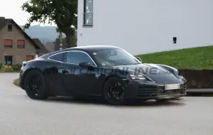 Porsche 718 Cayman EV - Foto spia 27-01-2025