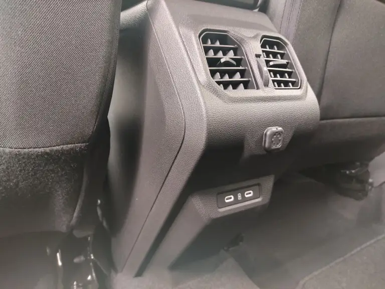 Dacia Bigster 2025 - Foto Milano - 13