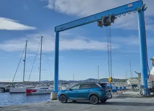 Peugeot 5008 Hybrid - Saint-Paul-de-Vence - 1
