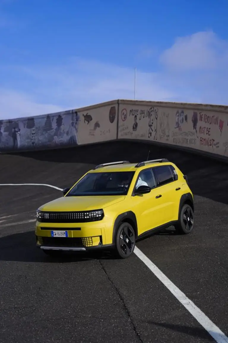 Fiat Grande Panda 2025 - 16