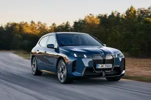 BMW iX 2025 - 1