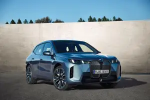 BMW iX 2025 - 18