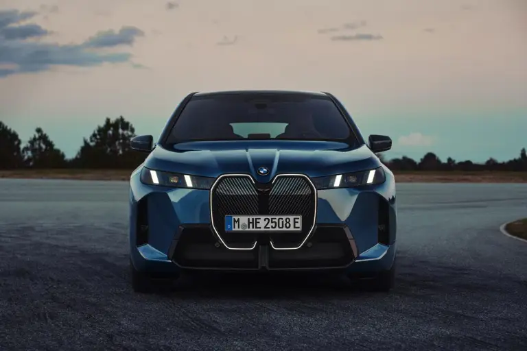BMW iX 2025 - 21
