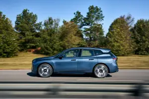 BMW iX 2025 - 6