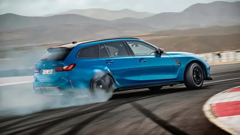 BMW M3 CS Touring 2025 - 1