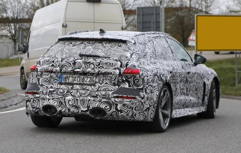 Audi RS5 2026 - Foto spia 30-01-2025 - 5