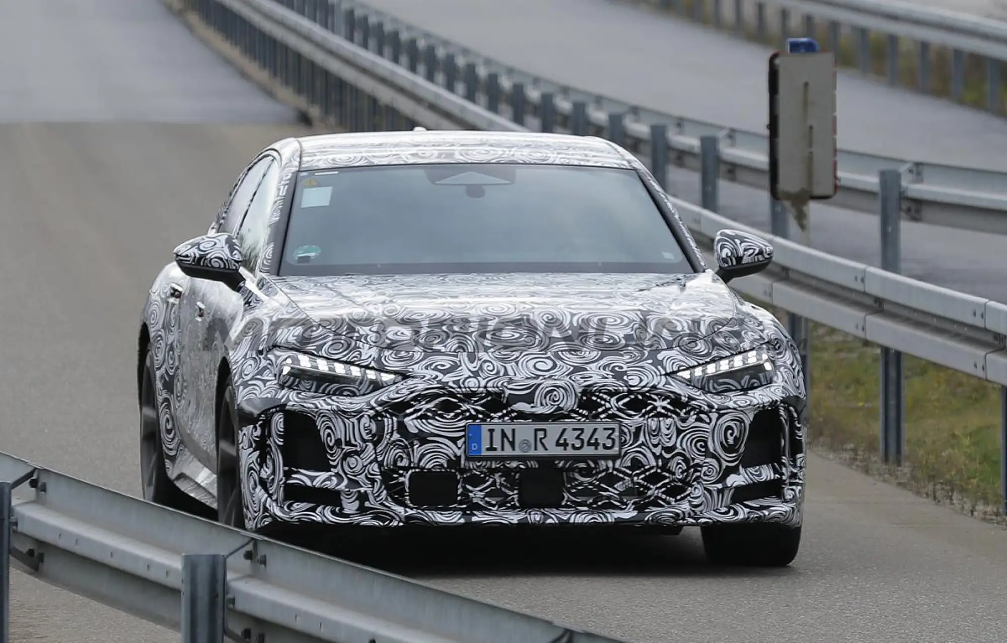 Audi RS5 2026 - Foto spia 30-01-2025 - 12