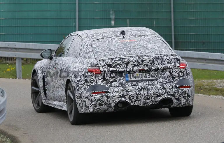 Audi RS5 2026 - Foto spia 30-01-2025 - 17