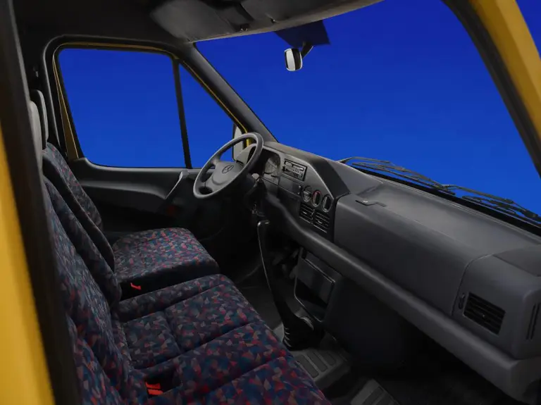 Mercedes Sprinter - 30 anni - 11