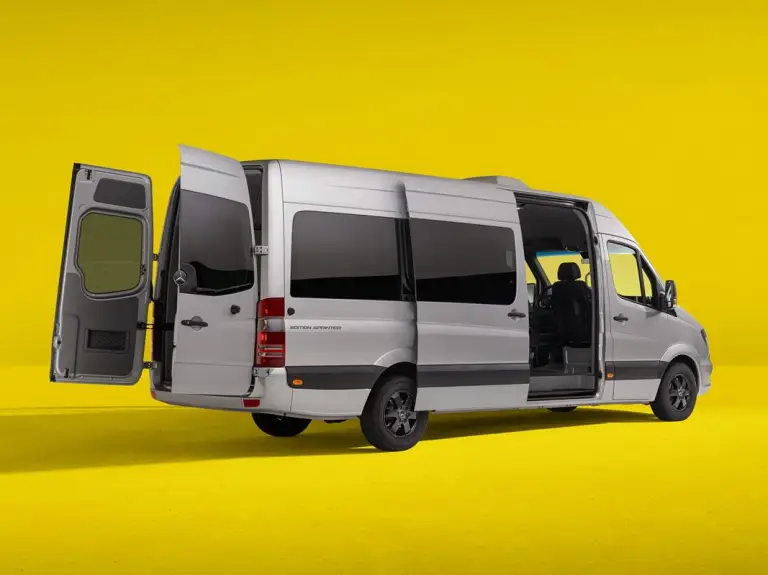 Mercedes Sprinter - 30 anni - 35