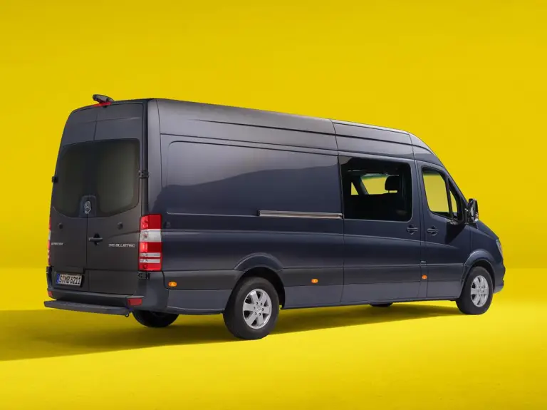 Mercedes Sprinter - 30 anni - 40