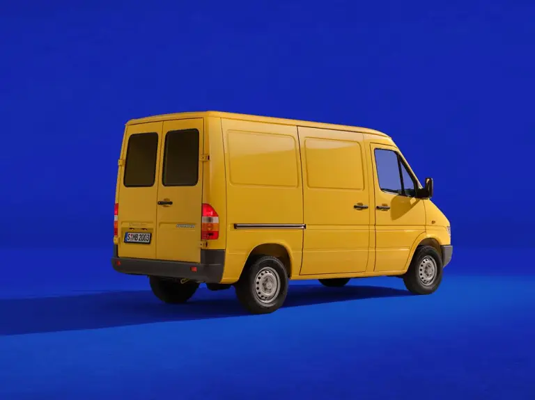 Mercedes Sprinter - 30 anni - 3