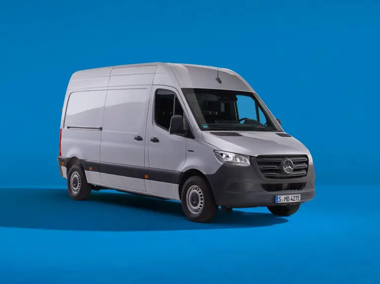 Mercedes Sprinter - 30 anni - 59
