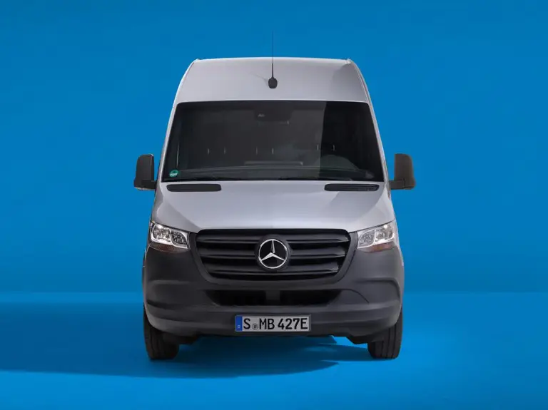Mercedes Sprinter - 30 anni - 58