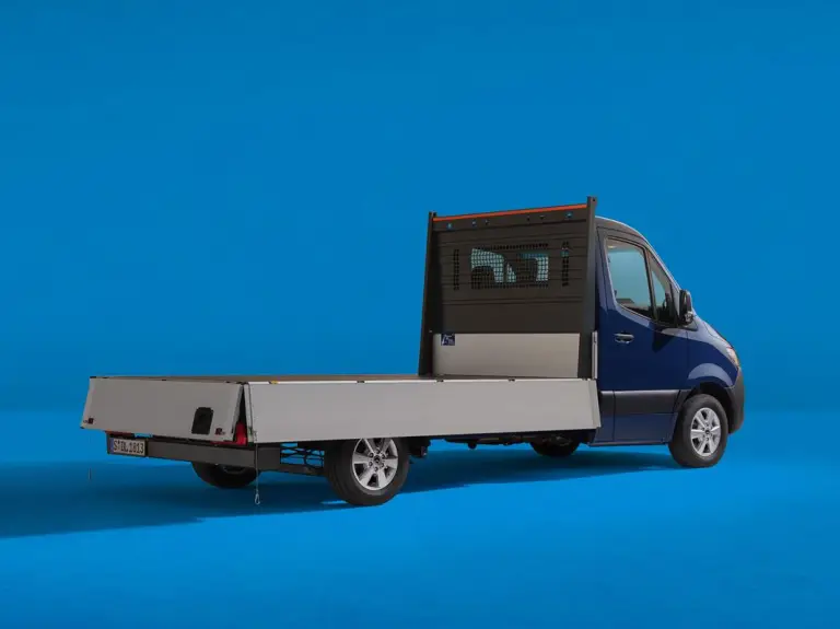 Mercedes Sprinter - 30 anni - 60