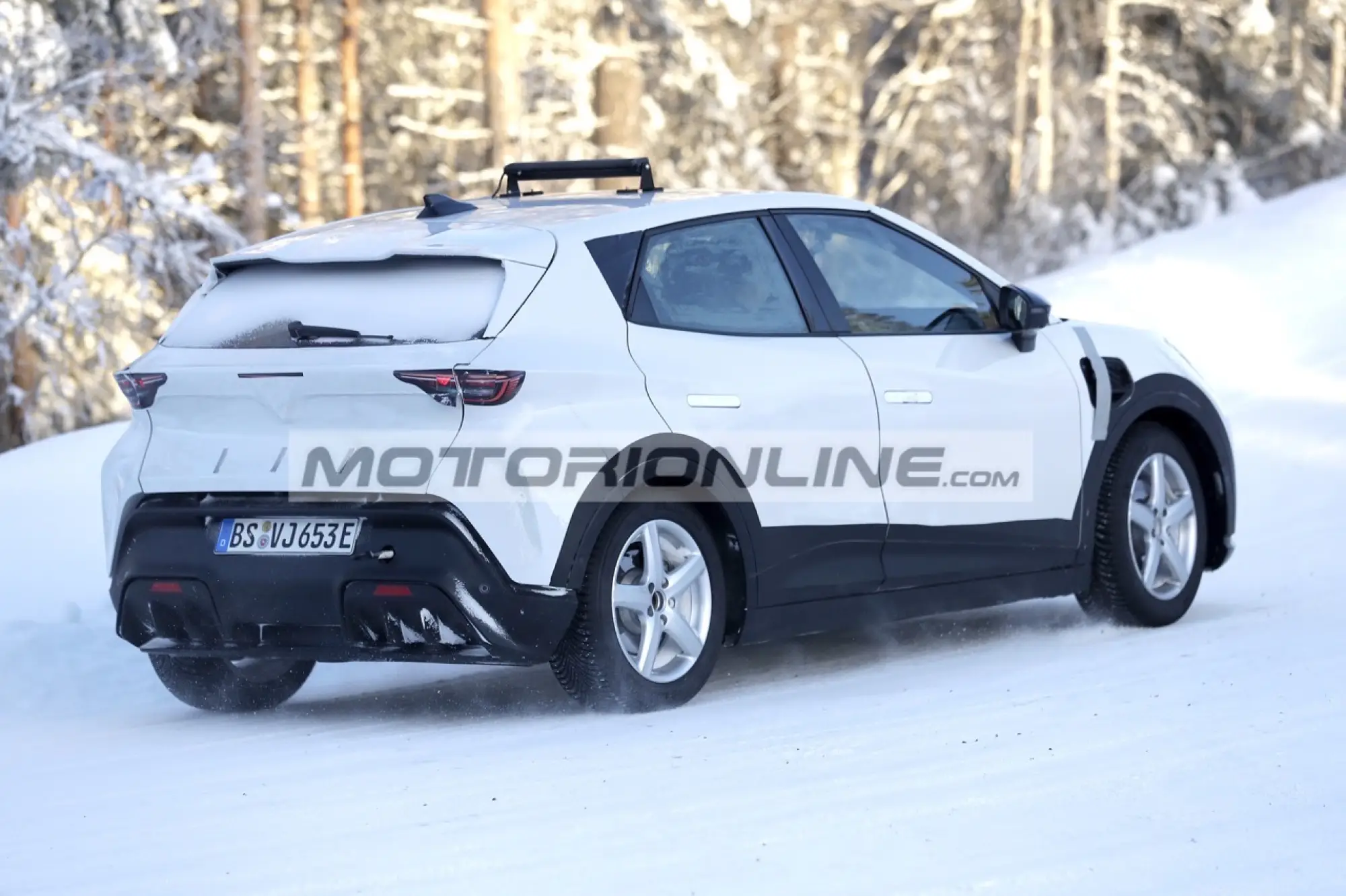 Cupra Raval - Foto spia 3-2-2025 - 8