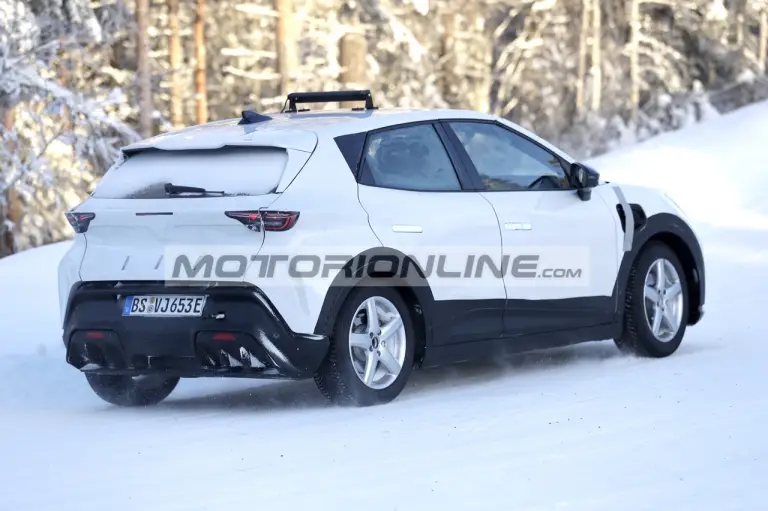 Cupra Raval - Foto spia 3-2-2025 - 8