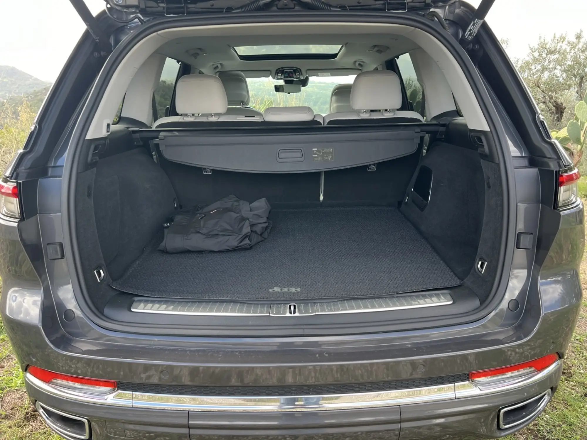 Jeep Grand Cherokee 4Xe test-drive - 24