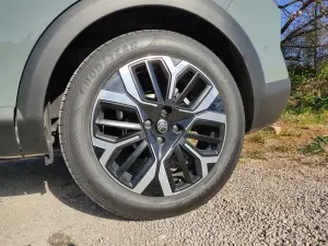 Citroen C4 e C4 X 2025 - Prova Sitges