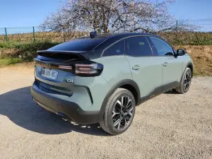 Citroen C4 e C4 X 2025 - Prova Sitges
