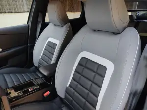 Citroen C4 e C4 X 2025 - Prova Sitges