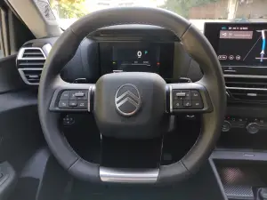 Citroen C4 e C4 X 2025 - Prova Sitges