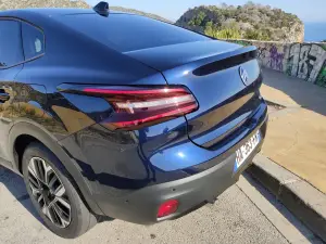 Citroen C4 e C4 X 2025 - Prova Sitges