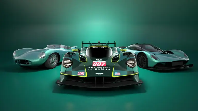 Aston Martin Valkyrie Hypercar - 4