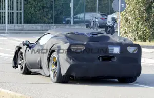 Ferrari 296 VS - Foto spia 06-02-2025 - 12