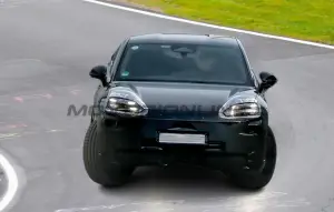 Porsche Cayenne EV - Foto spia 06-02-2025 - 1