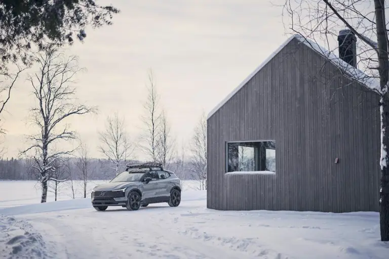 Volvo EX30 Cross Country 2025 - 16