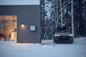 Volvo EX30 Cross Country 2025 - 14