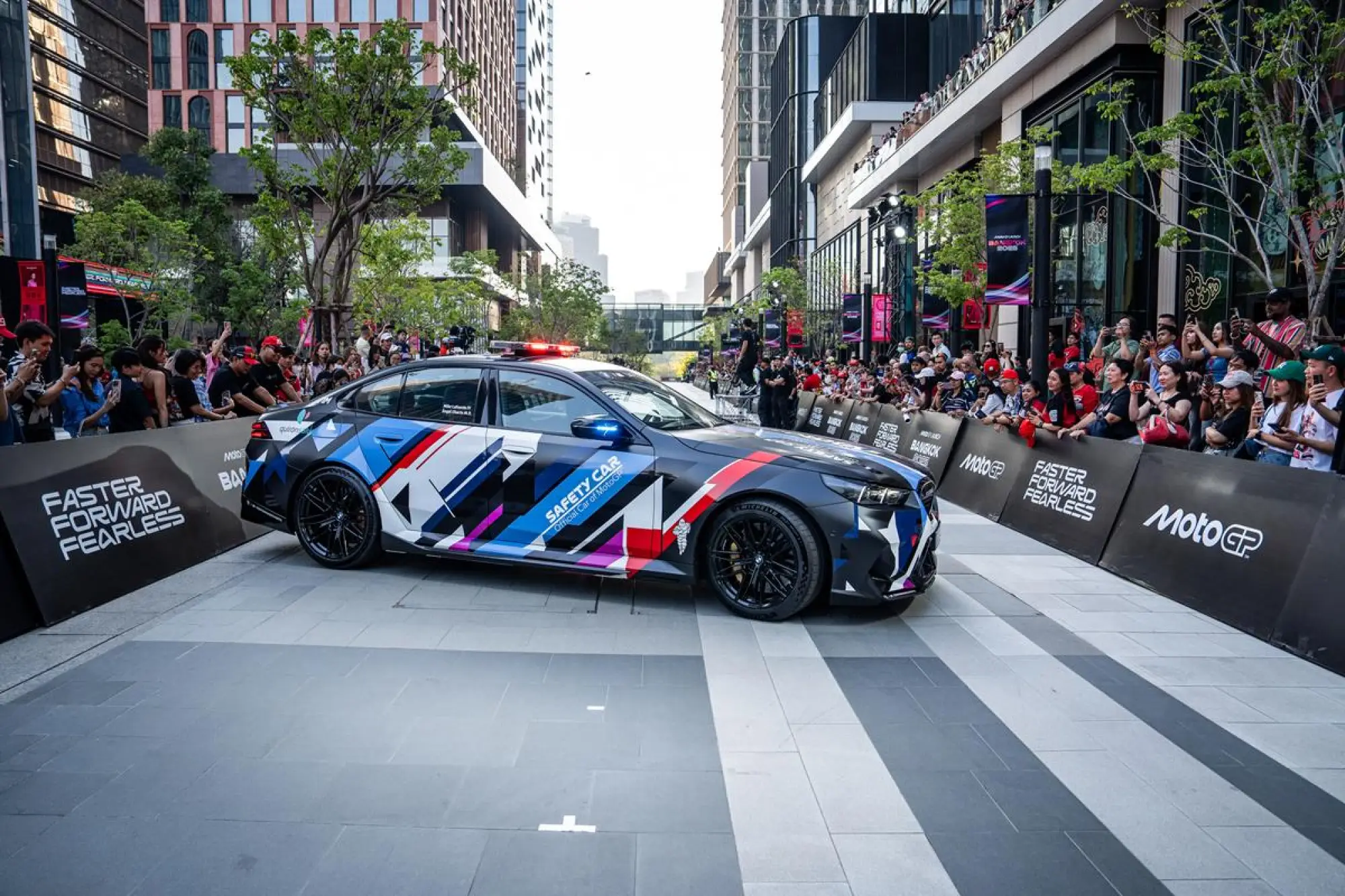 BMW M5 Touring - Safety Car MotoGP 2025 - 5
