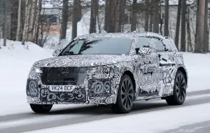 Range Rover Velar 2026 - Foto spia 11-02-2025 - 2