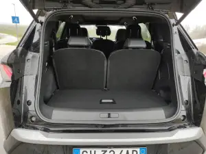 Peugeot e-5008 2025 - Prova Milano