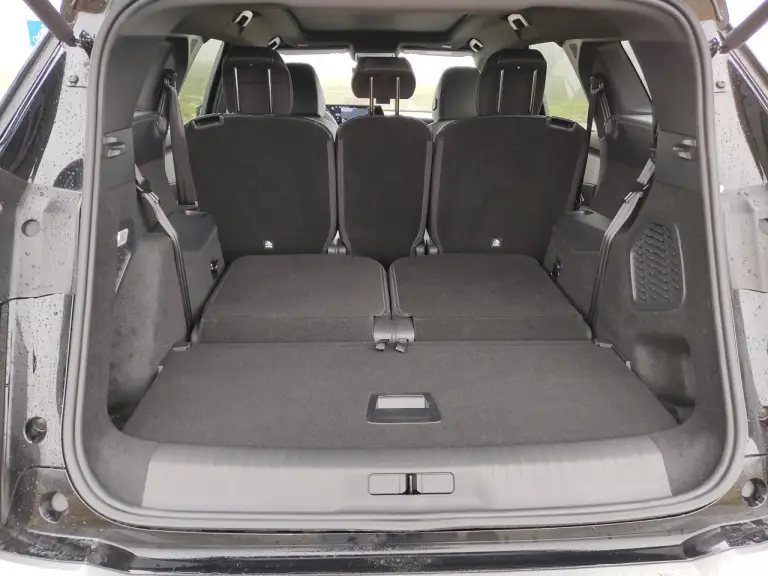 Peugeot e-5008 2025 - Prova Milano - 6