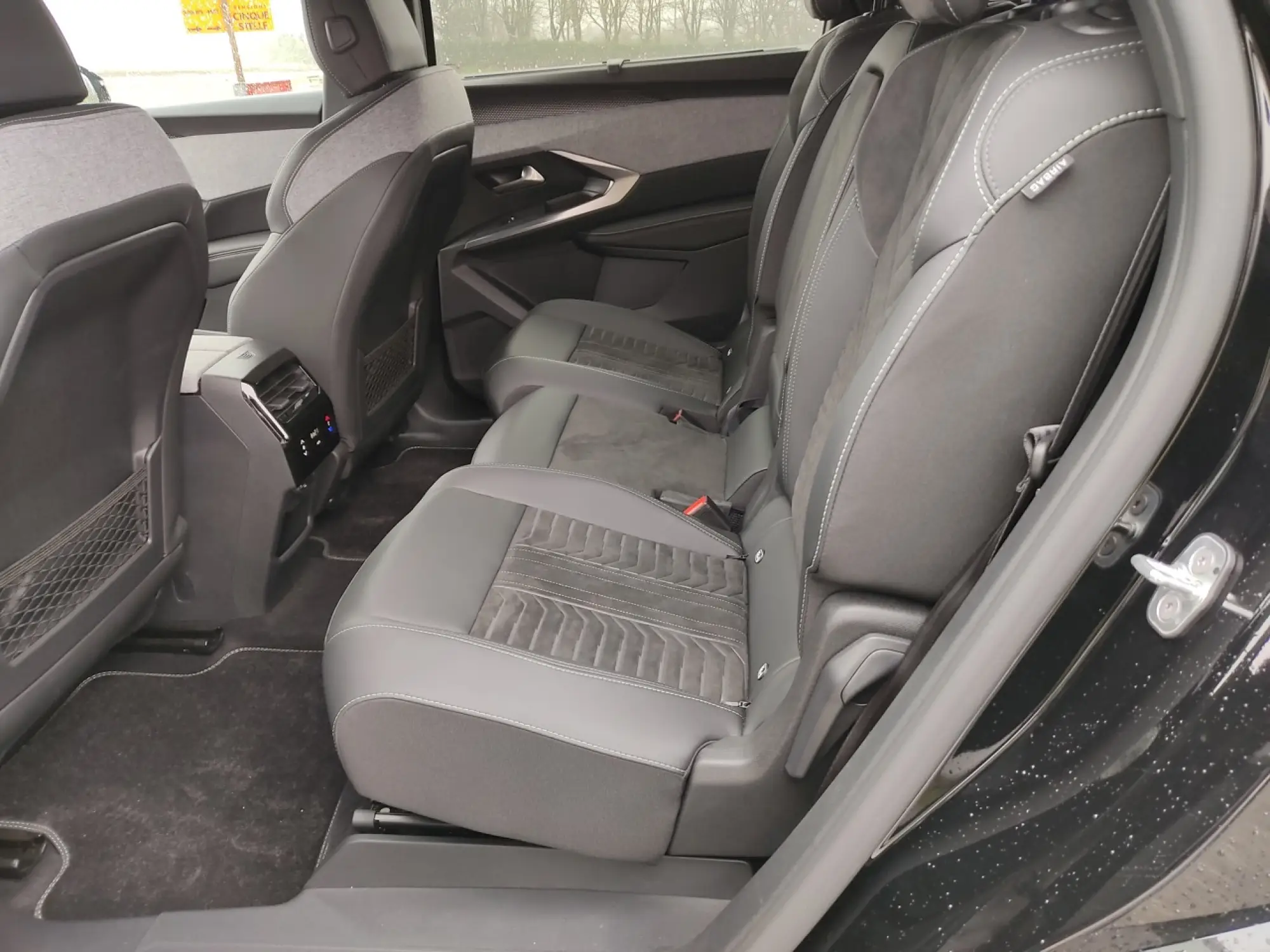 Peugeot e-5008 2025 - Prova Milano - 2