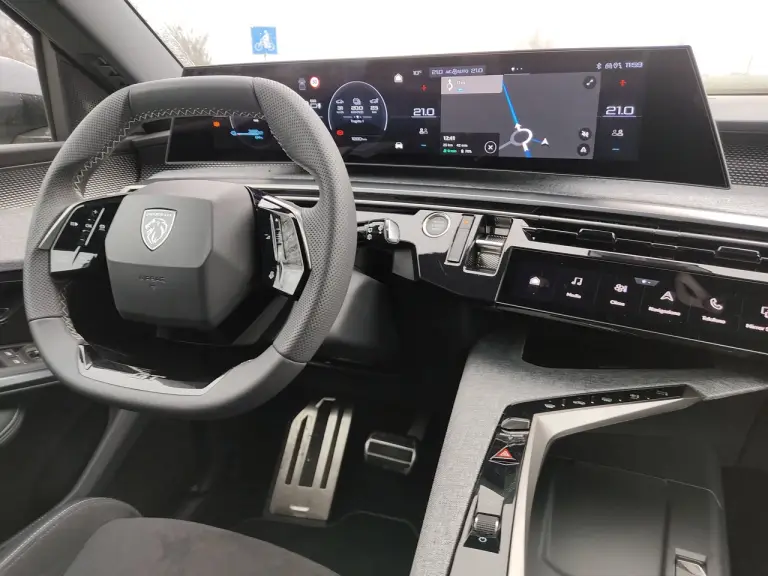 Peugeot e-5008 2025 - Prova Milano - 4