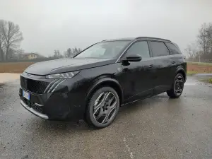Peugeot e-5008 2025 - Prova Milano