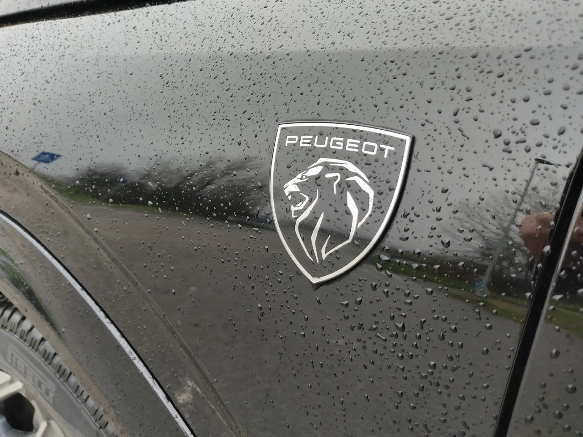 Peugeot e-5008 2025 - Prova Milano - 15