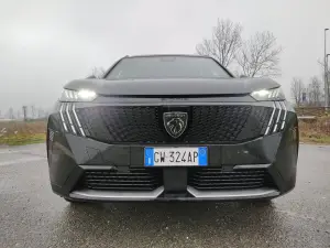 Peugeot e-5008 2025 - Prova Milano
