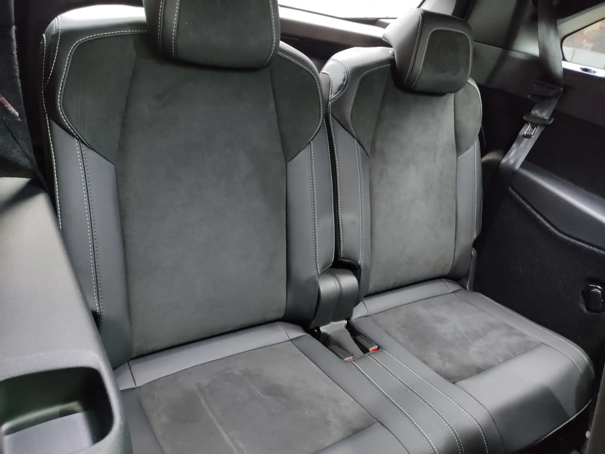 Peugeot e-5008 2025 - Prova Milano - 28