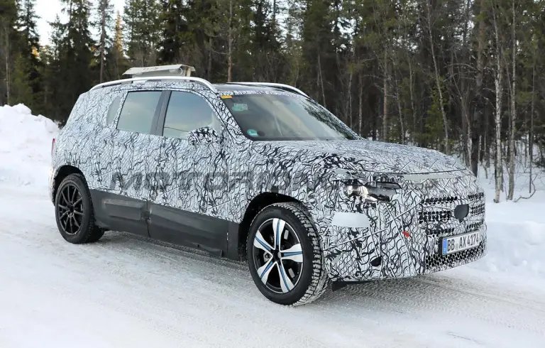Mercedes GLB 2026 - Foto spia 13-02-2025 - 6