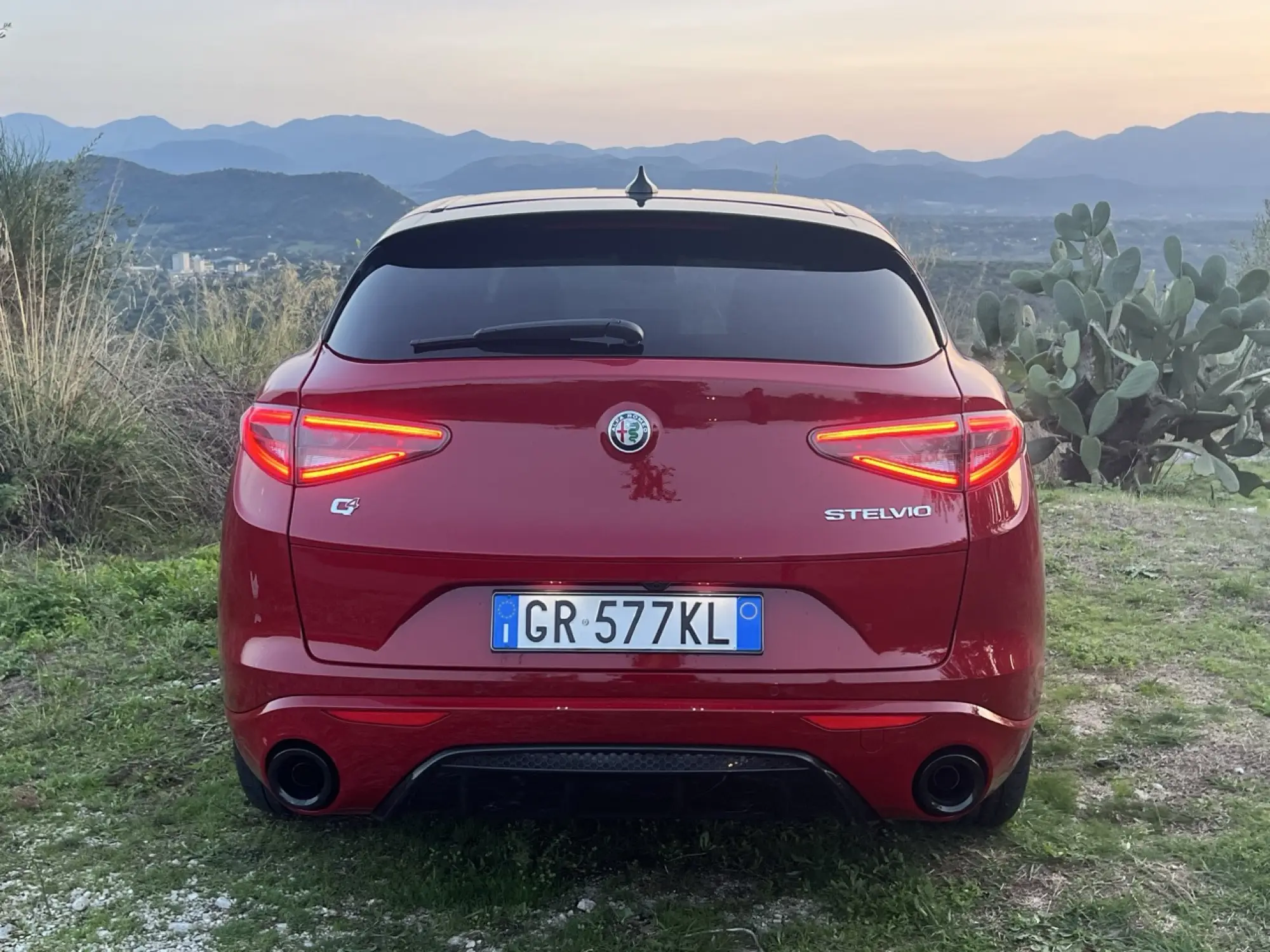Alfa Romeo Stelvio Tributo Italiano prova su strada - 13