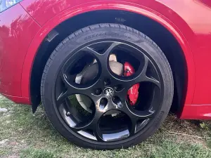 Alfa Romeo Stelvio Tributo Italiano prova su strada - 9