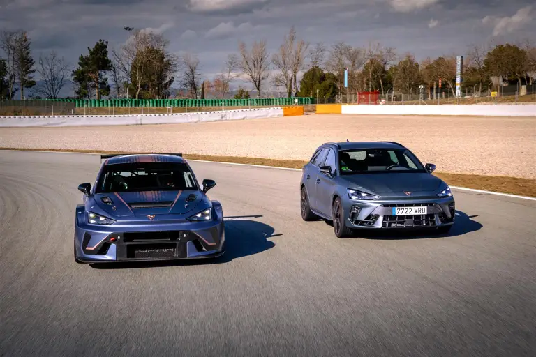 Cupra Leon VZ e Leon VZ TCR - 6