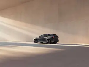 Volvo XC60 2025 - Foto ufficiali - 11