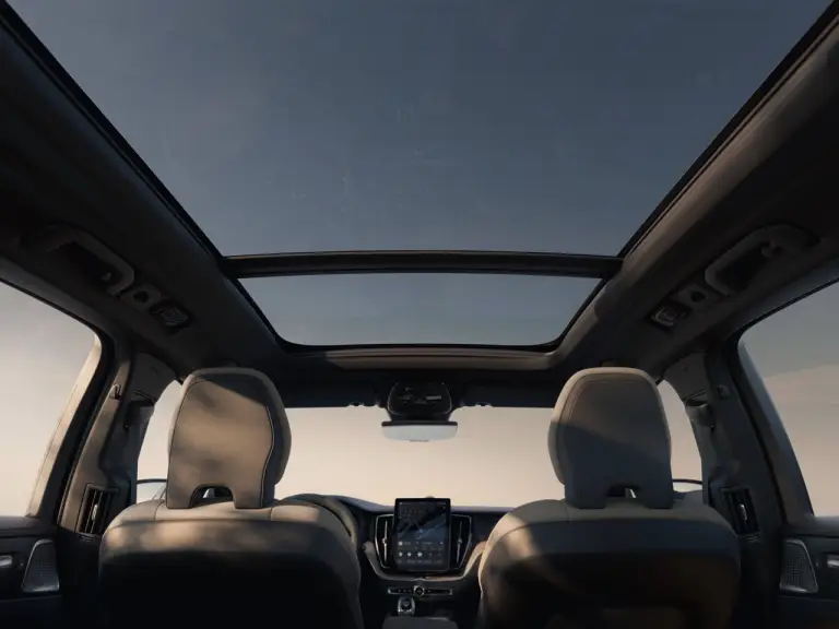 Volvo XC60 2025 - Foto ufficiali - 17