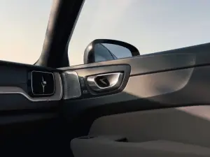 Volvo XC60 2025 - Foto ufficiali - 25