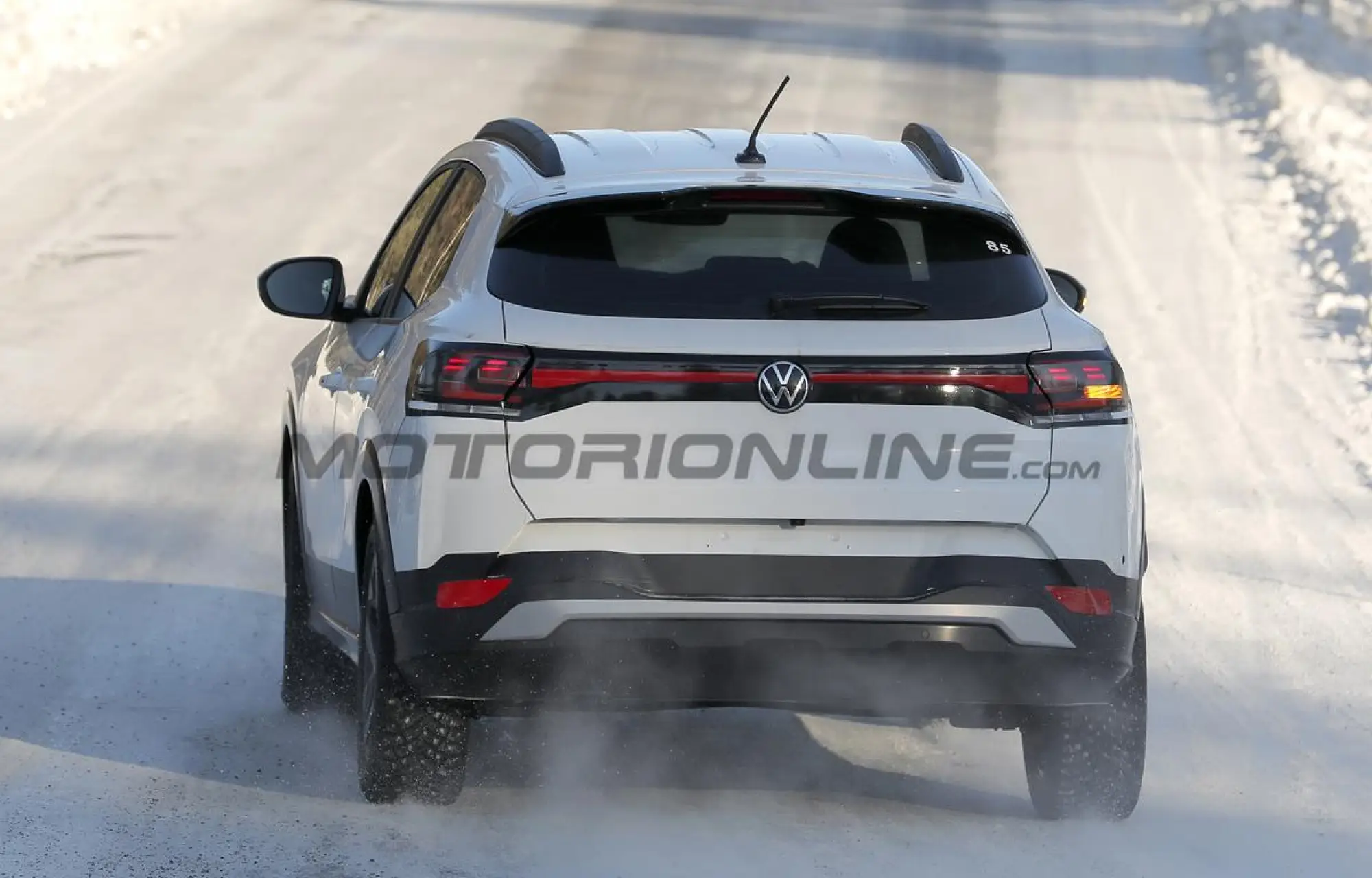 Volkswagen Tera - Foto spia 18-02-2025 - 11